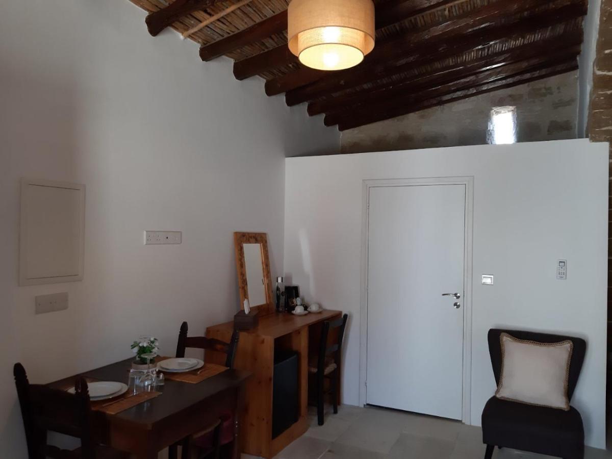 Saint Antonio Maroni Bed & Breakfast Екстериор снимка