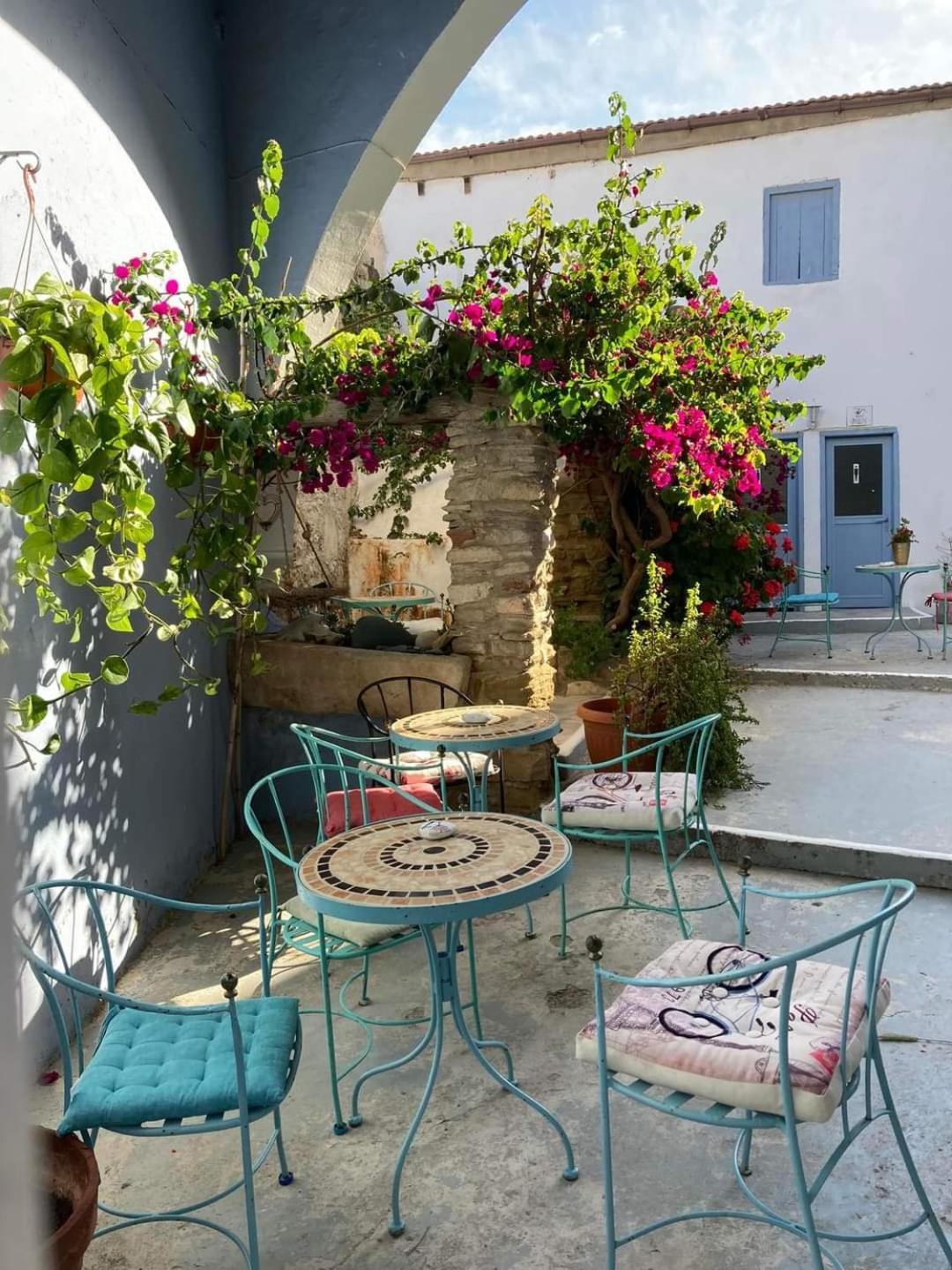 Saint Antonio Maroni Bed & Breakfast Екстериор снимка